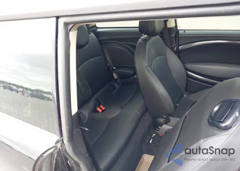 2011 Mini Cooper S z USA, uszkodzony, nr VIN WMWSV3C50BTY14957